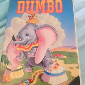WALT DISNEY CLASSIC DUMBO VHS BLACK DIAMOND VERSION #024